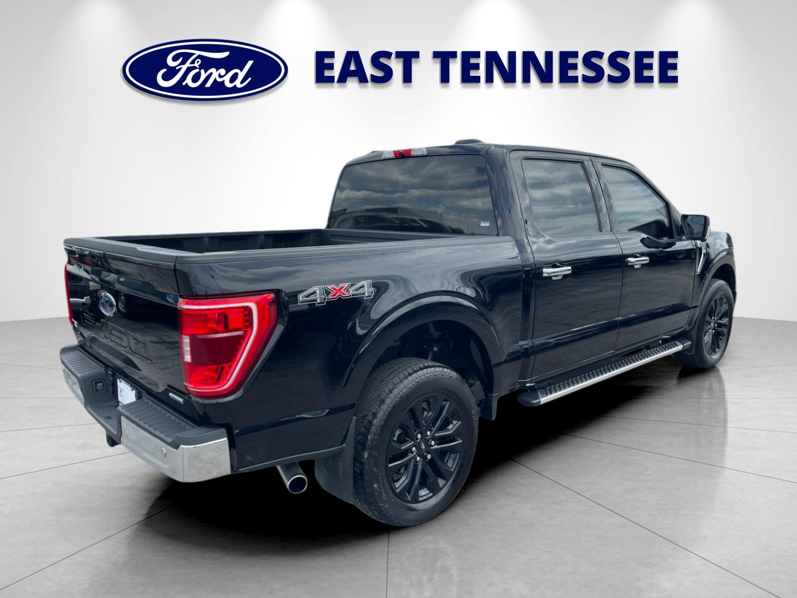 Used 2022 Black Metallic Ford XLT image 3