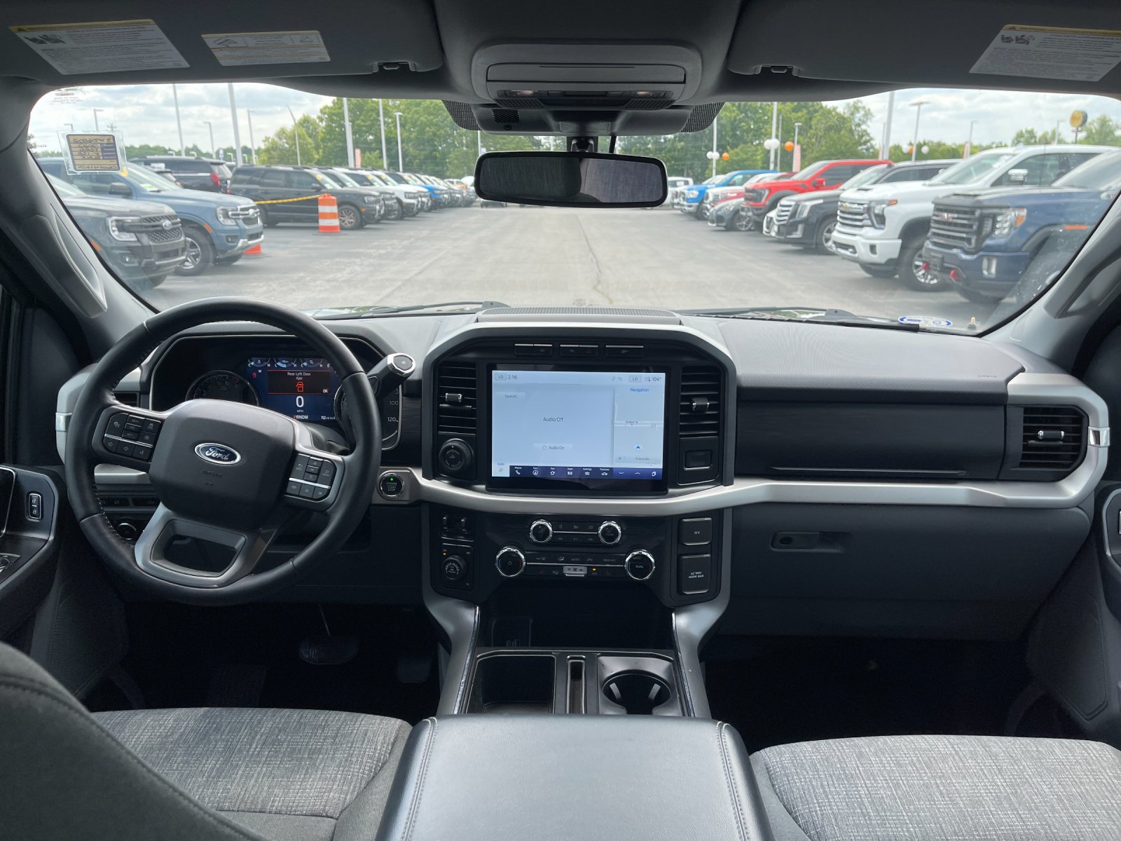 Used 2022 Black Metallic Ford XLT image 15