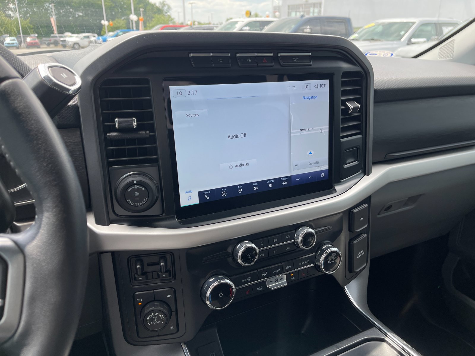 Used 2022 Black Metallic Ford XLT image 19