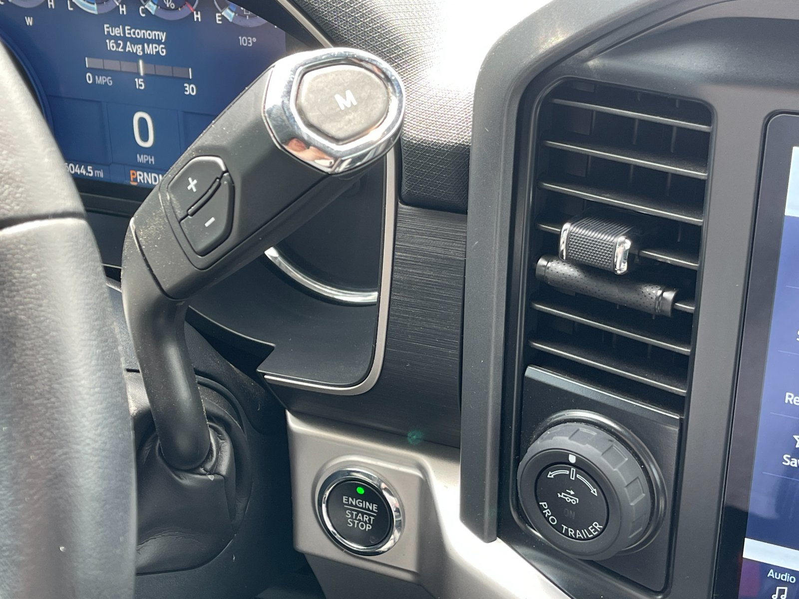 Used 2022 Black Metallic Ford XLT image 23