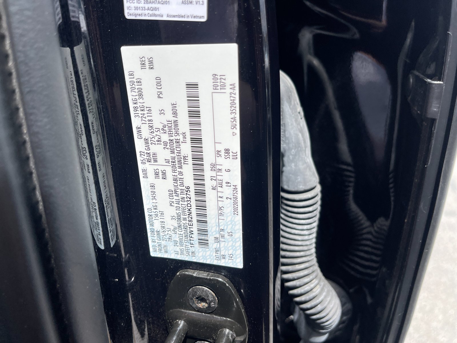 Used 2022 Black Metallic Ford XLT image 32