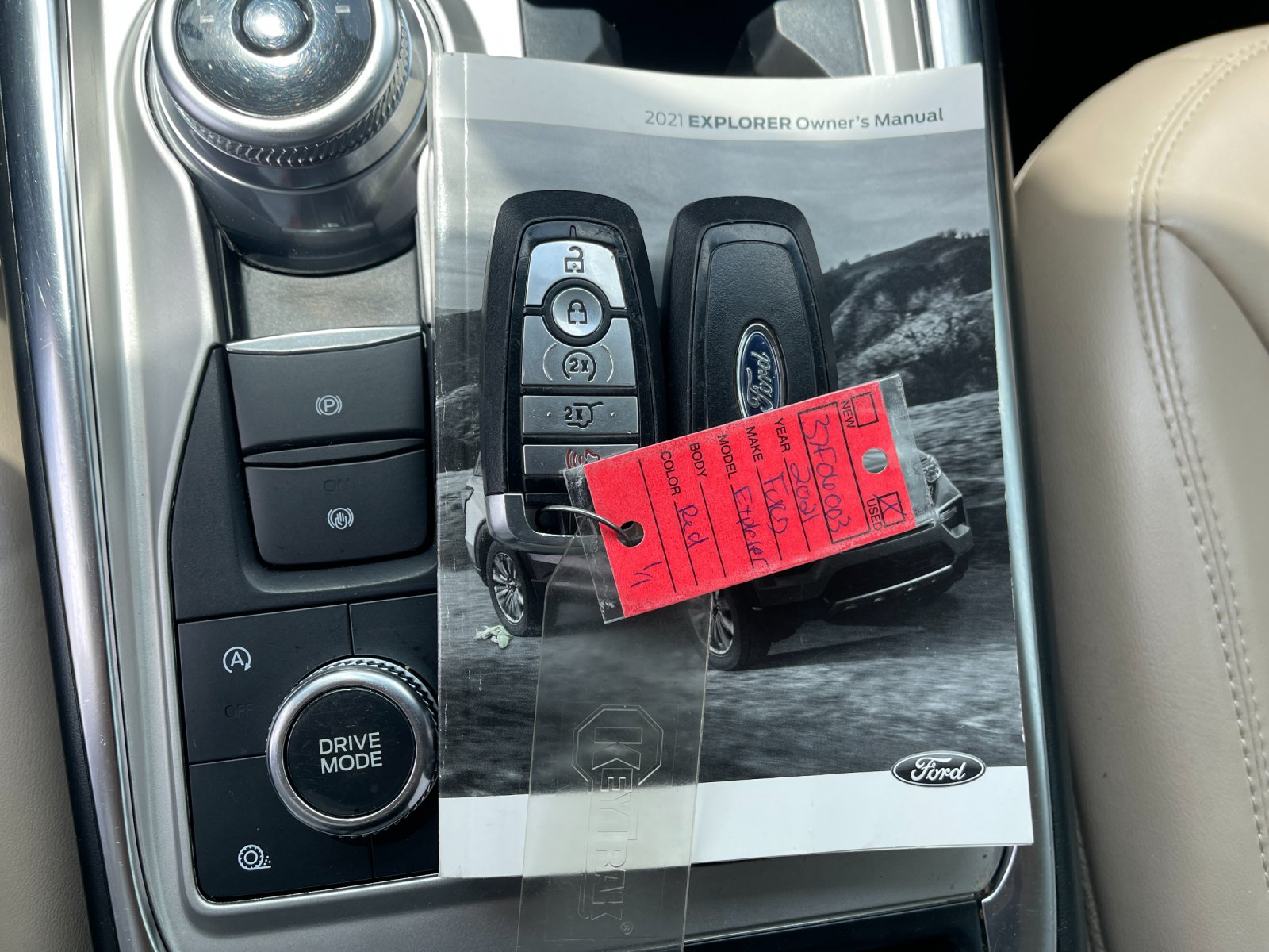Used 2021 Red Metallic Ford XLT image 10