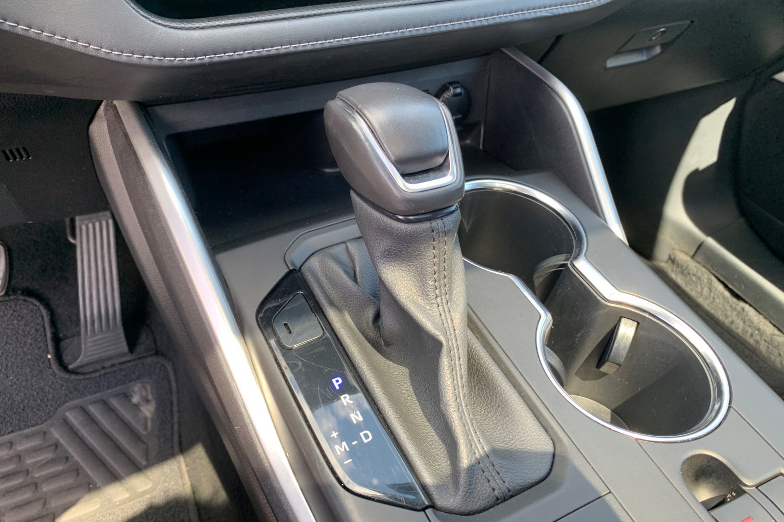 Used 2021 Gray Toyota XLE image 27