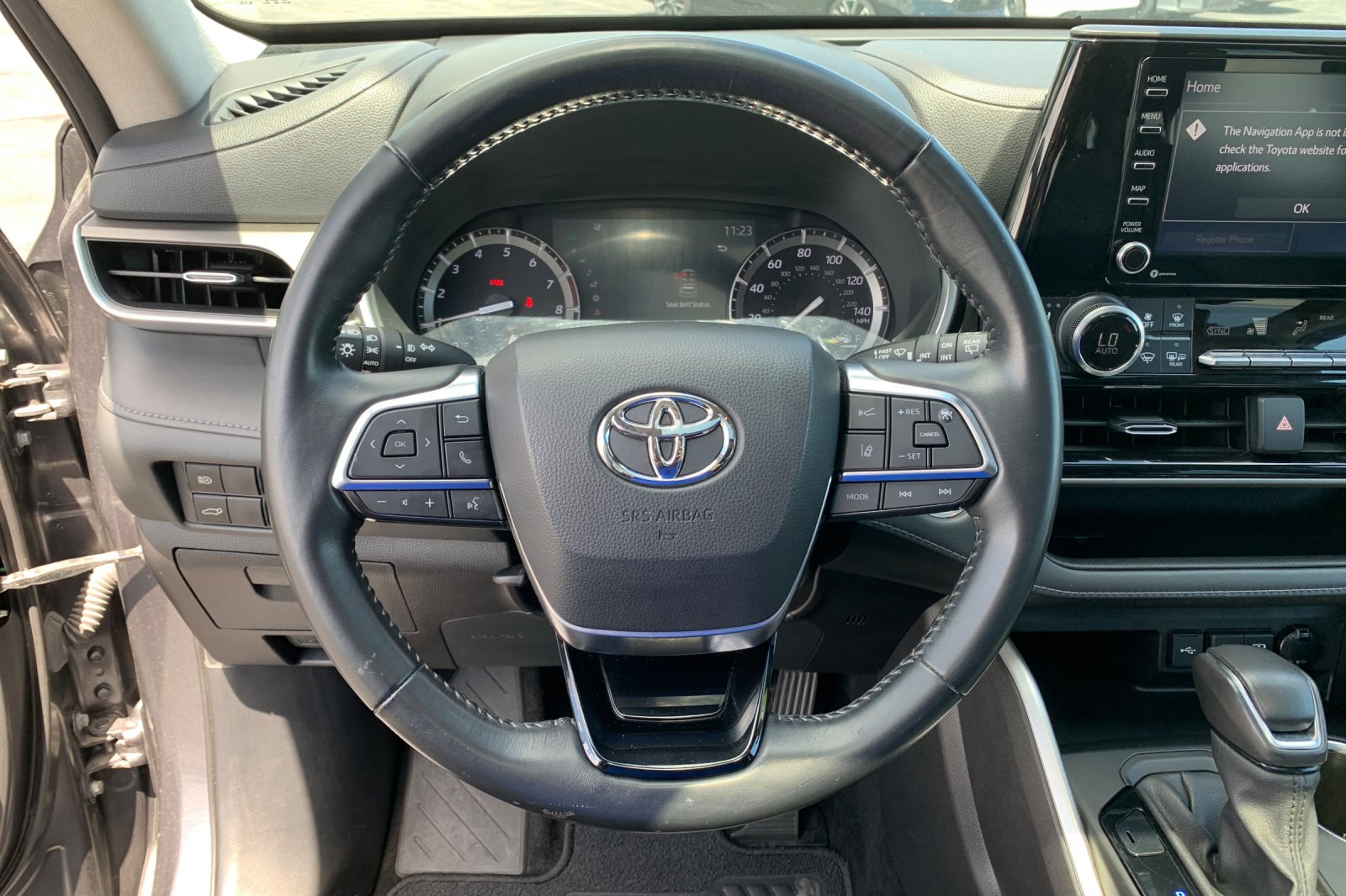 Used 2021 Gray Toyota XLE image 29