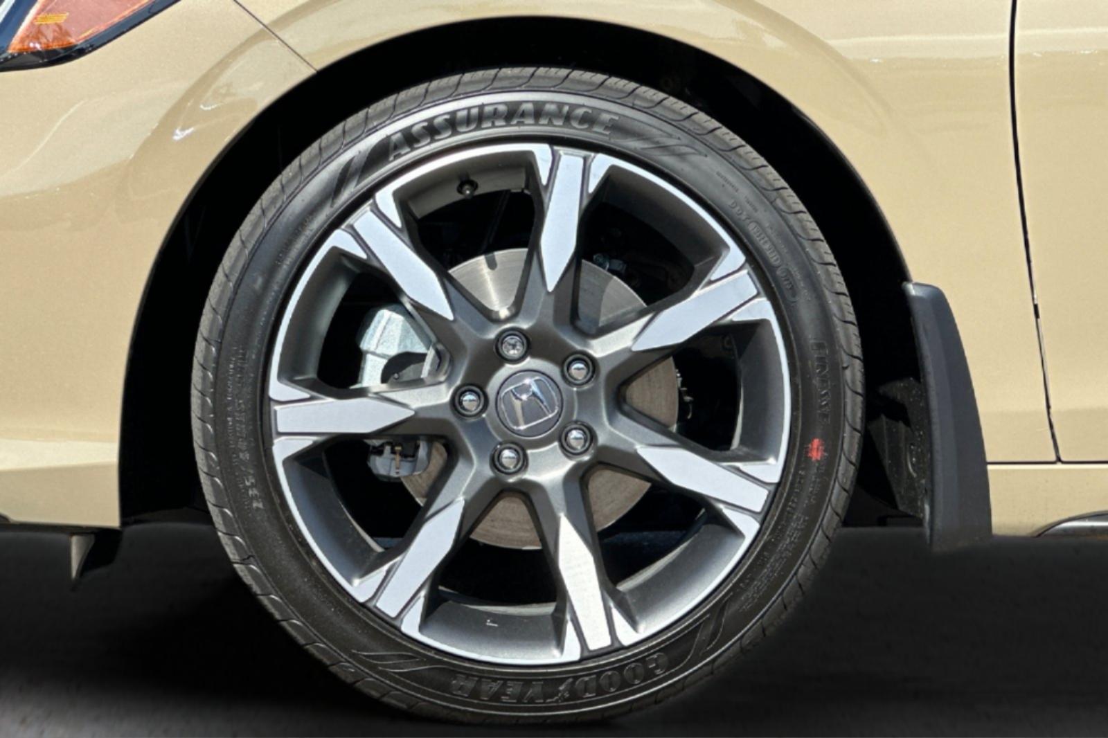 New 2026 Sand Dune Pearl Honda Sport Touring image 31
