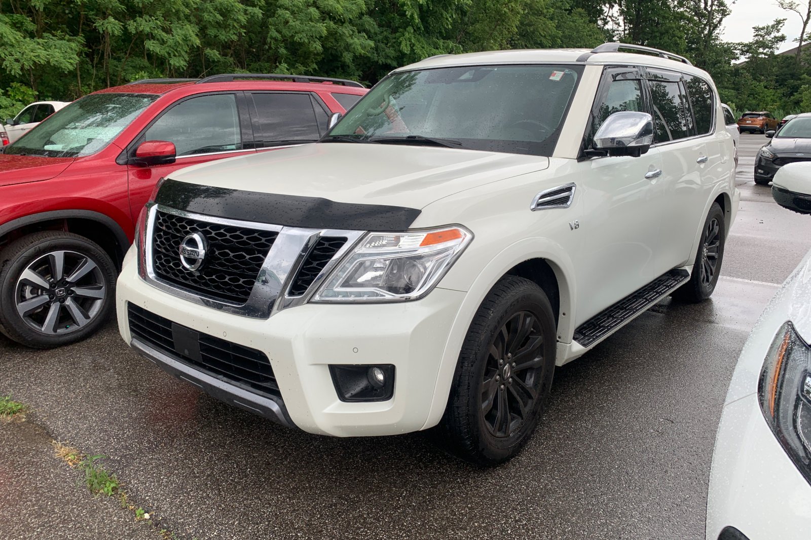 2019 Nissan Armada SL's photo
