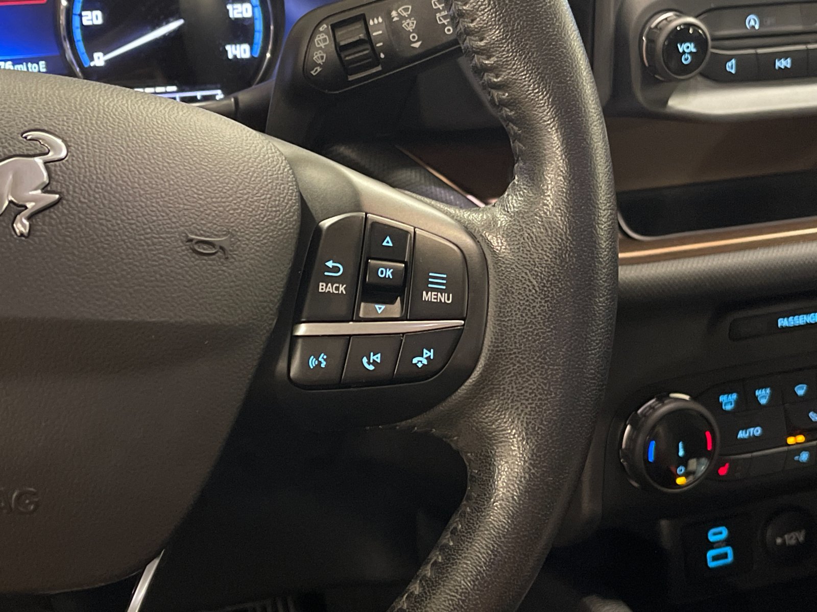Used 2022 Red Ford Outer Banks image 29