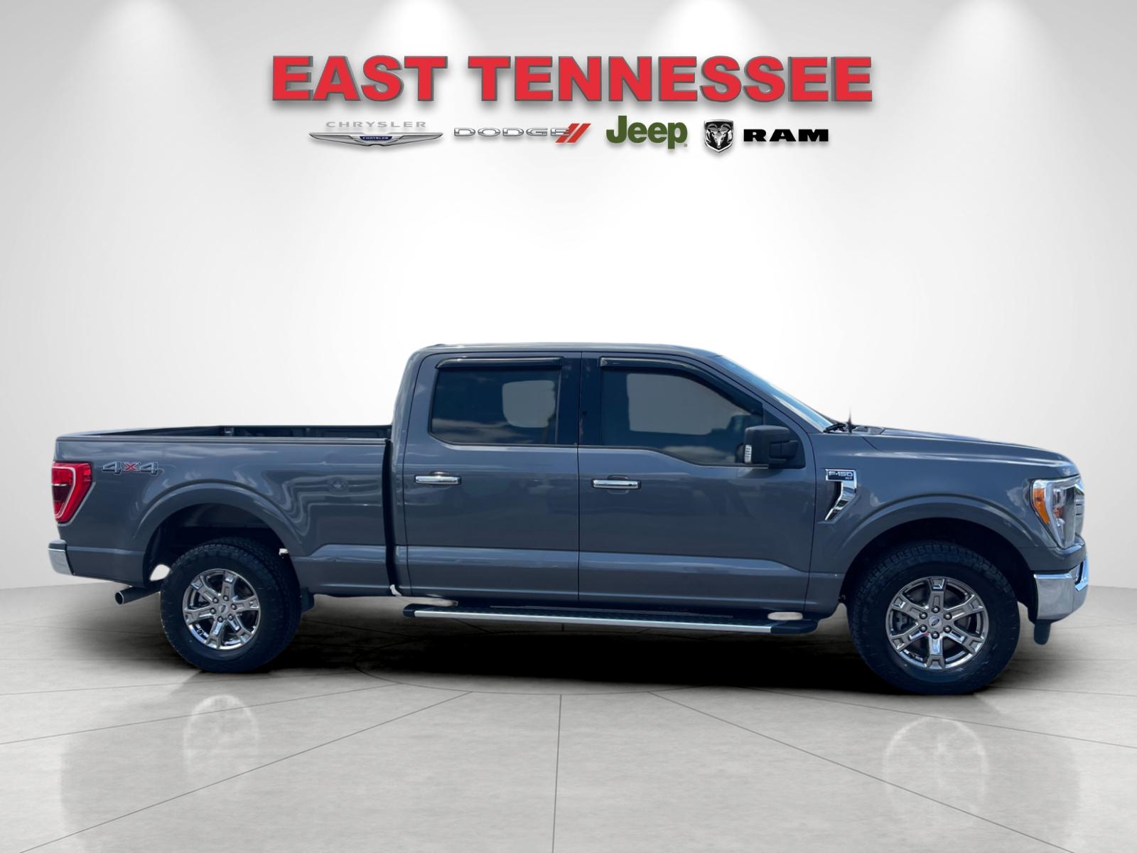 Used 2023 Gray Ford XLT image 2