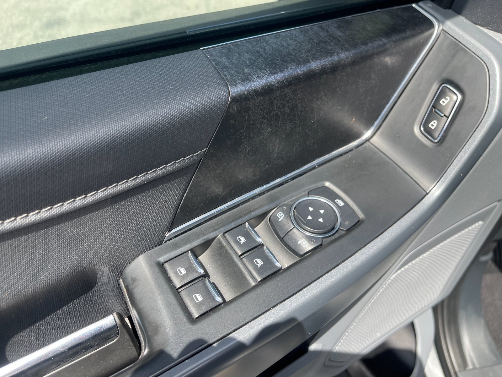 Used 2023 Gray Ford XLT image 13