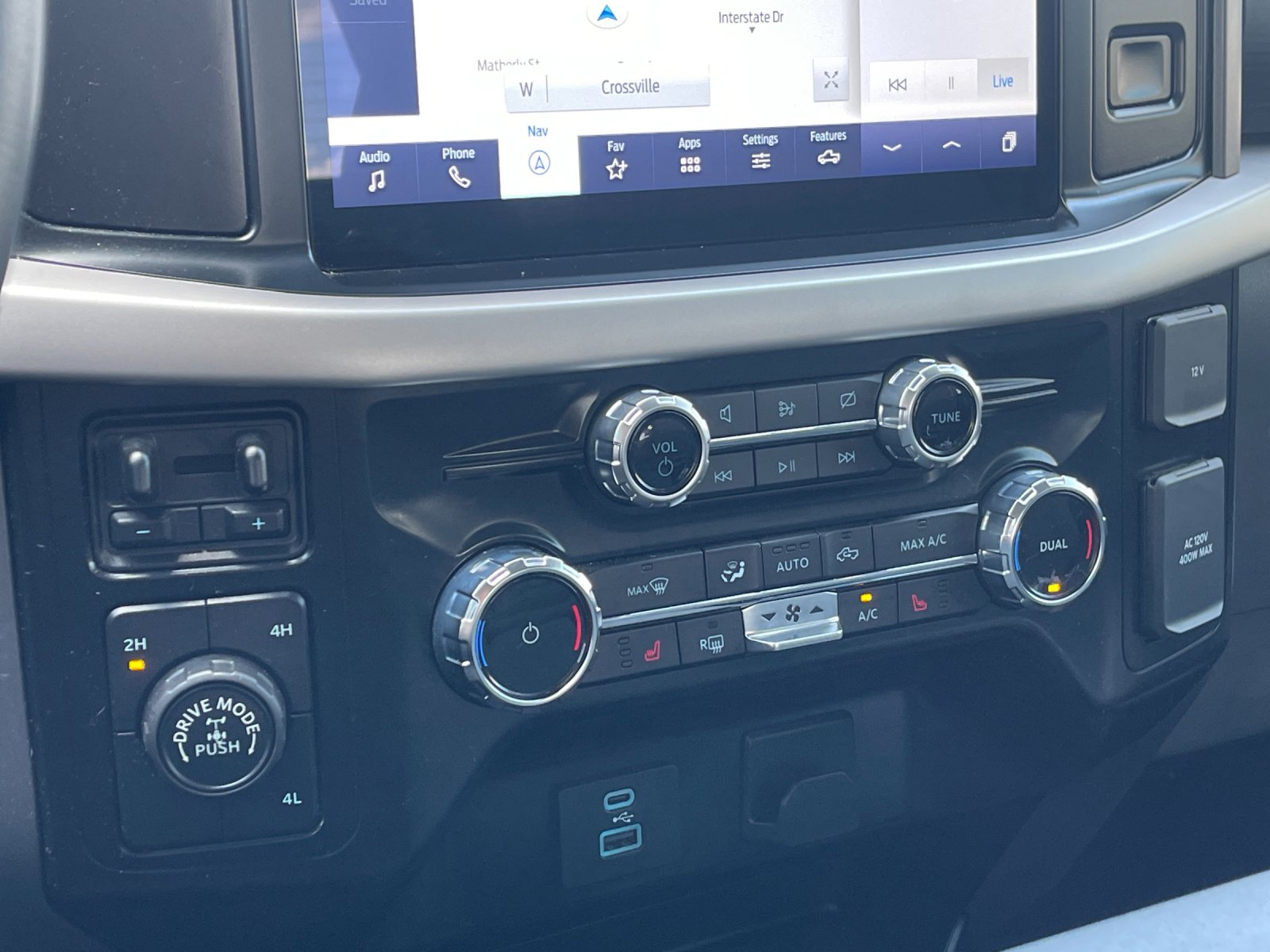Used 2023 Gray Ford XLT image 22