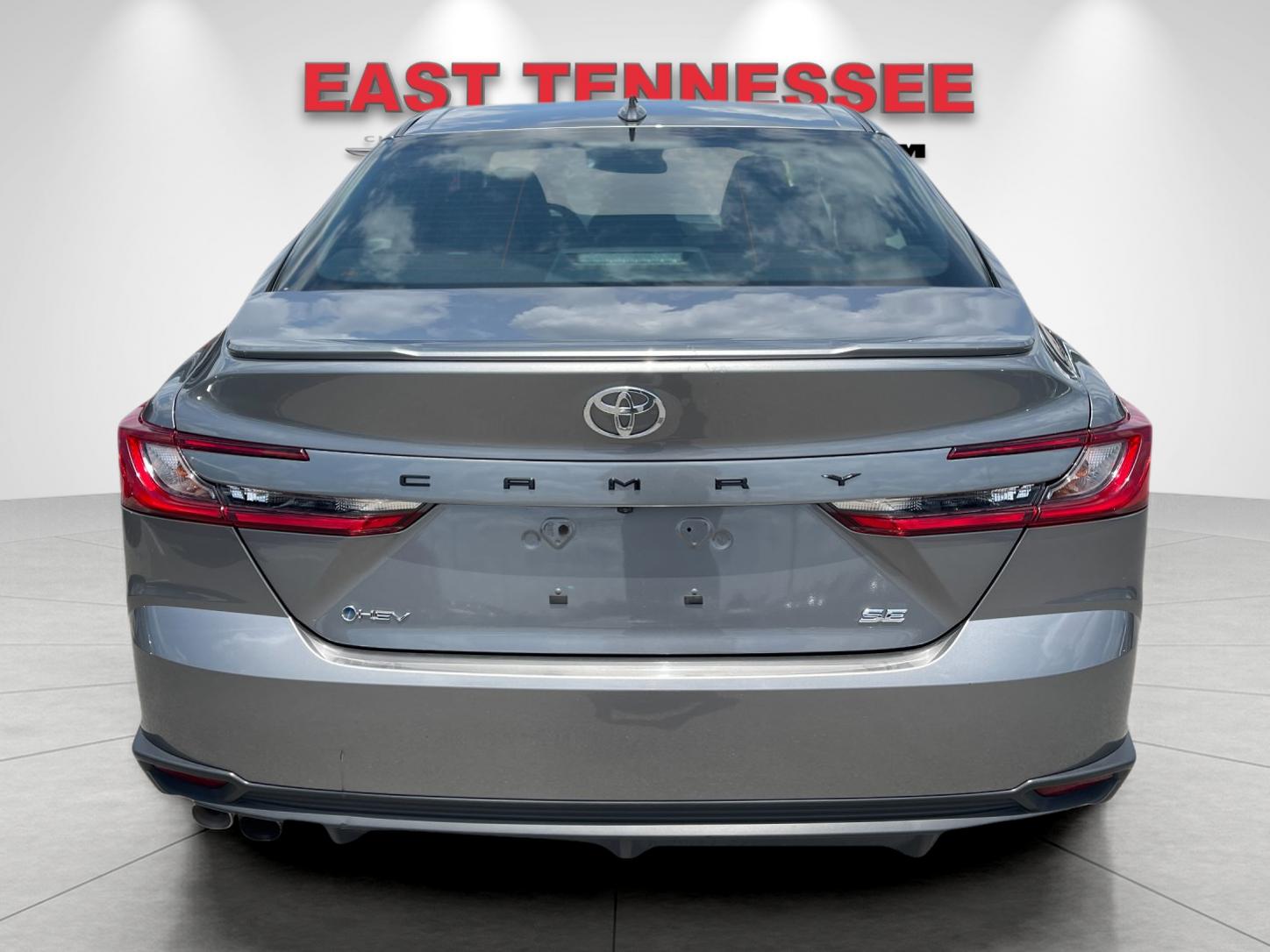 Used 2025  Toyota SE image 4