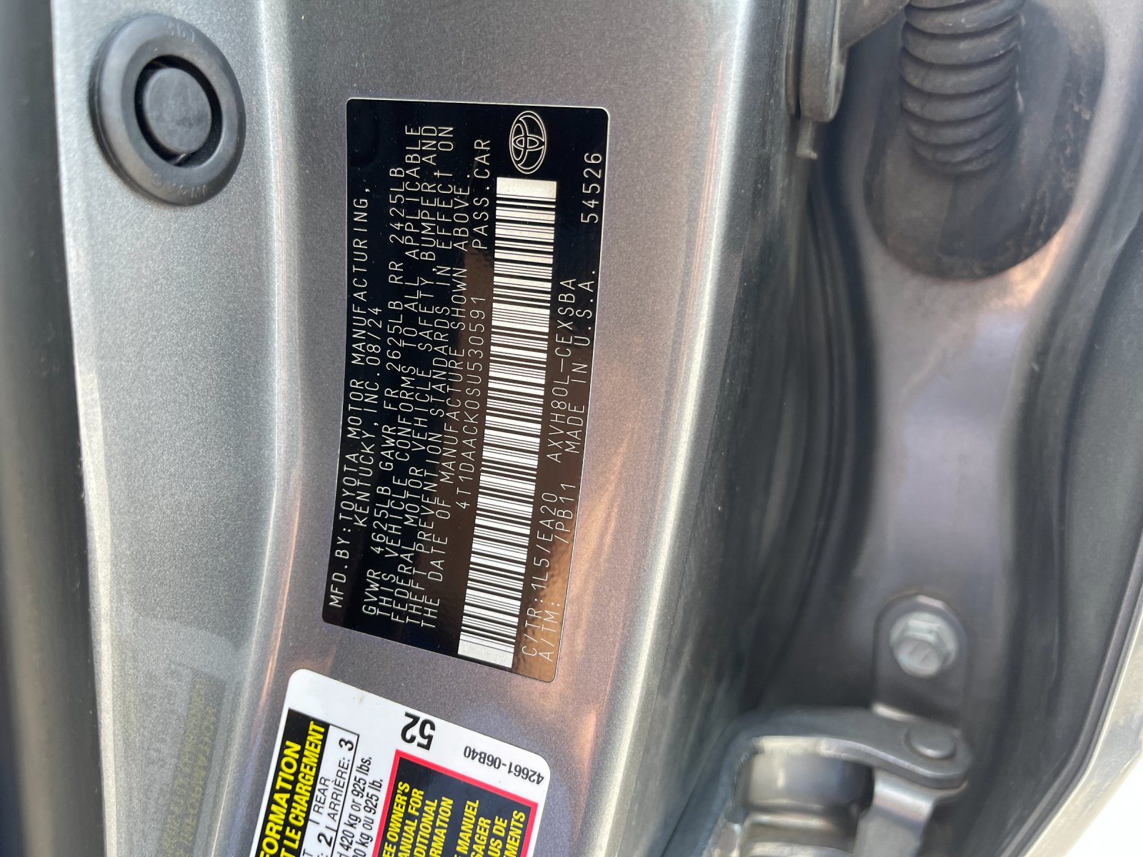 Used 2025  Toyota SE image 31