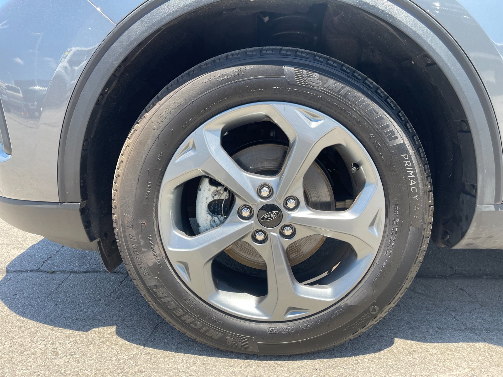 Used 2025 Gray Ford ST-Line Select image 32