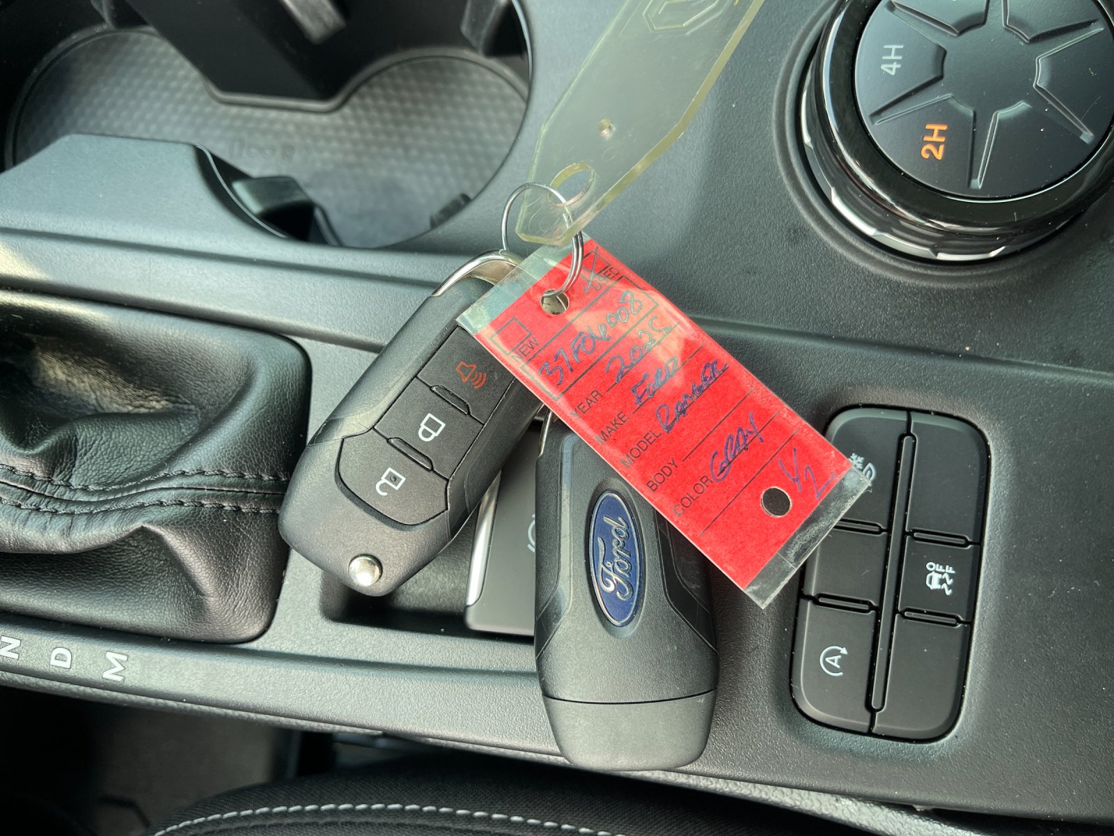 Used 2025 Gray Ford XL image 10