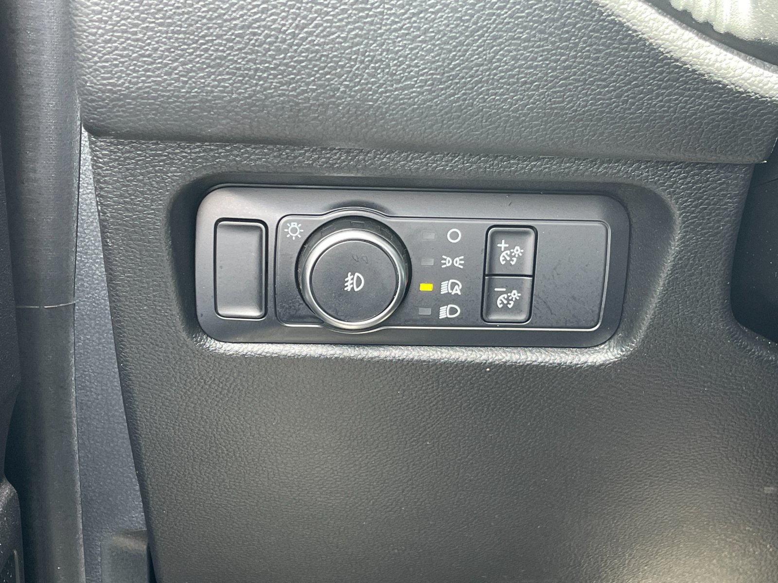 Used 2025 Gray Ford XL image 28