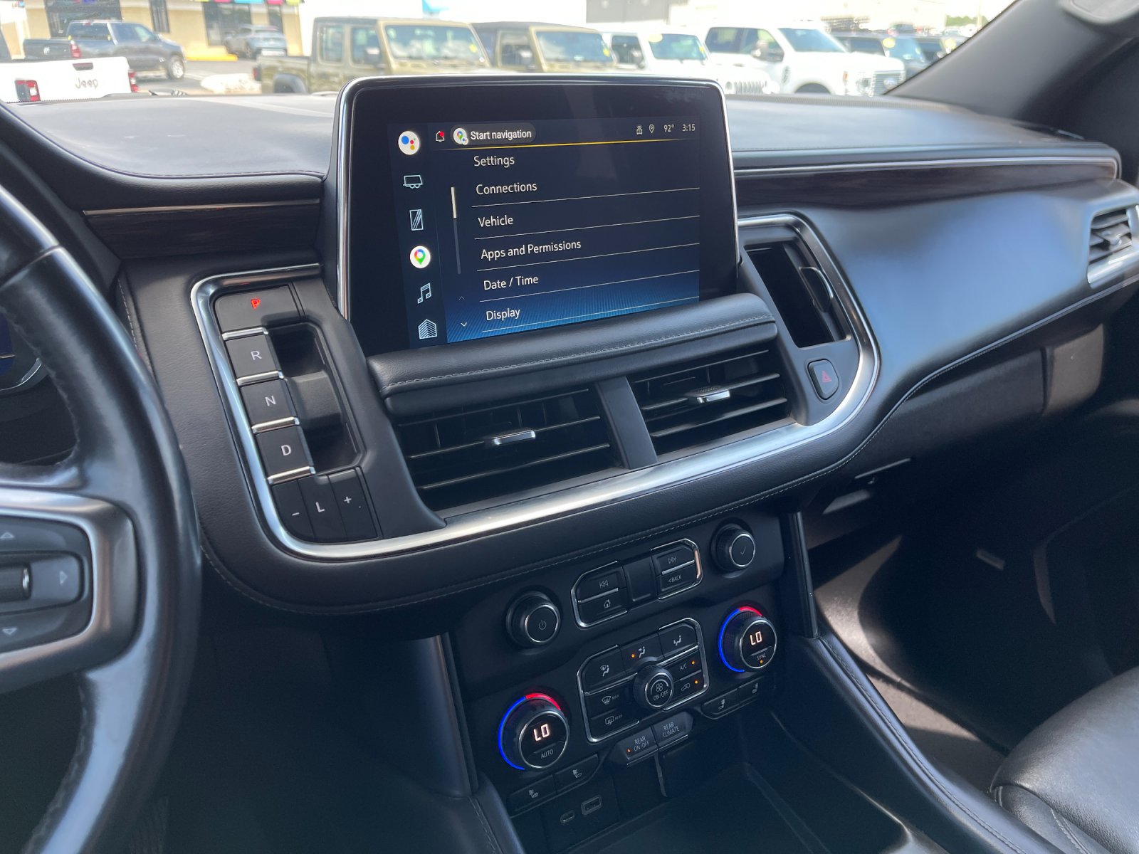 Used 2022 Gray Chevrolet Z71 image 21
