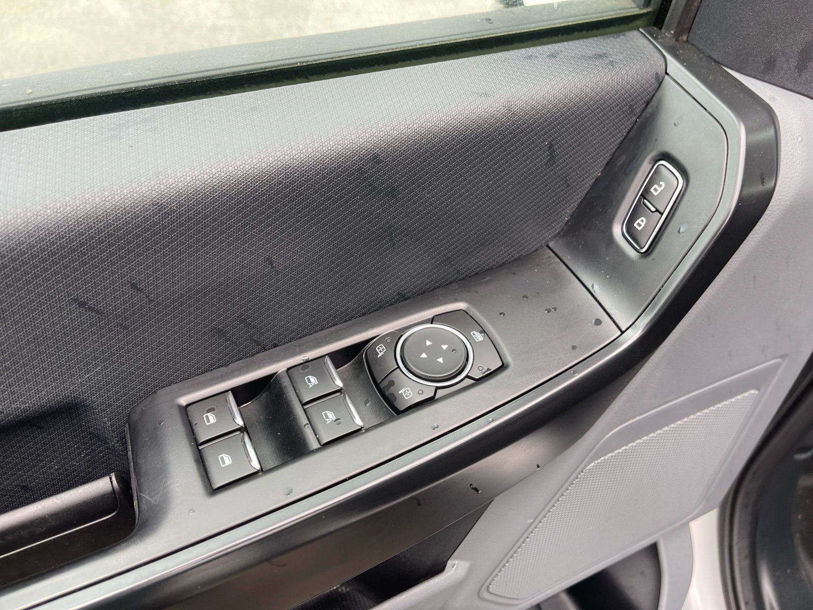 Used 2023 White Ford XL image 13