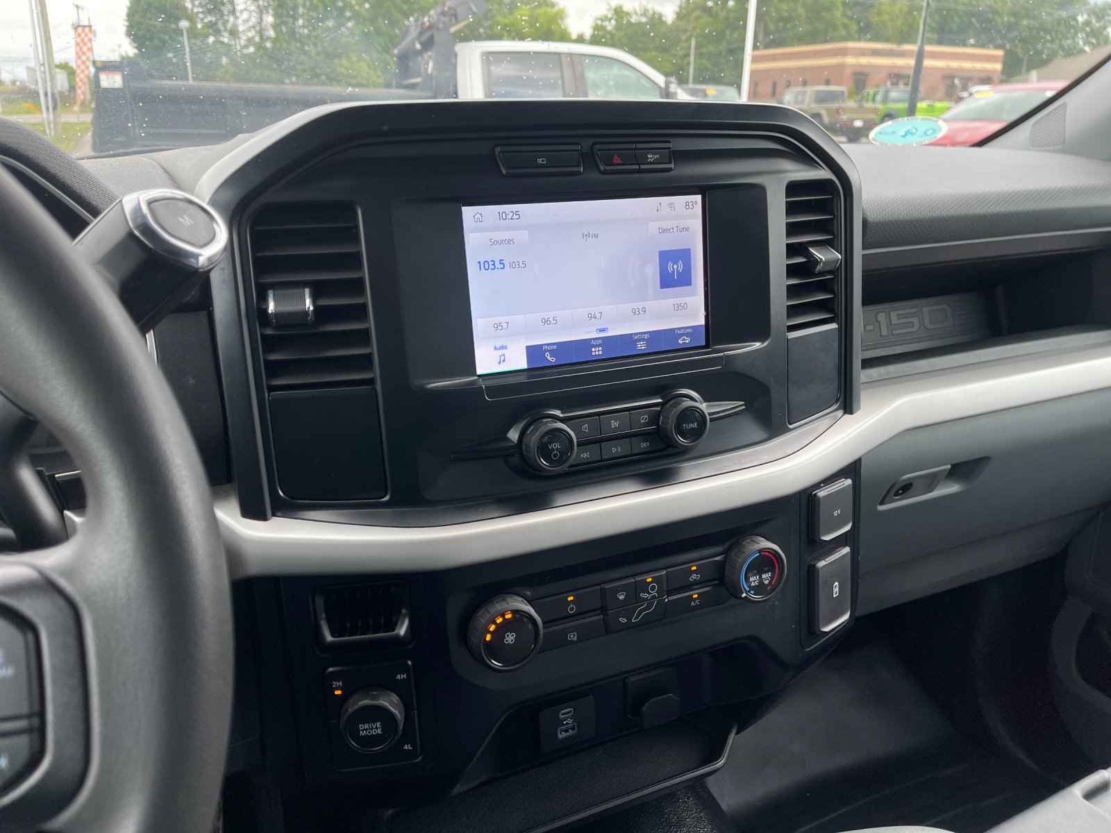 Used 2023 White Ford XL image 19