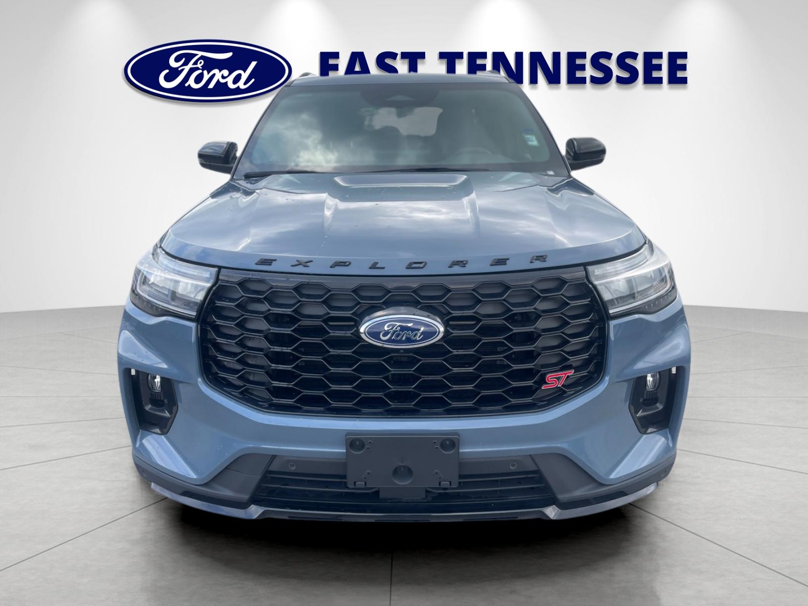 Used 2025 Blue Ford ST image 9