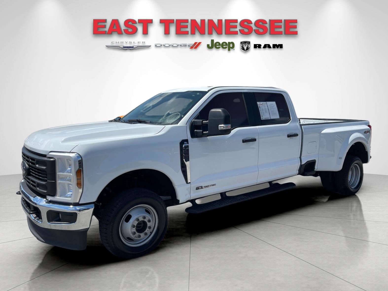 Used 2024 White Ford XL image 7