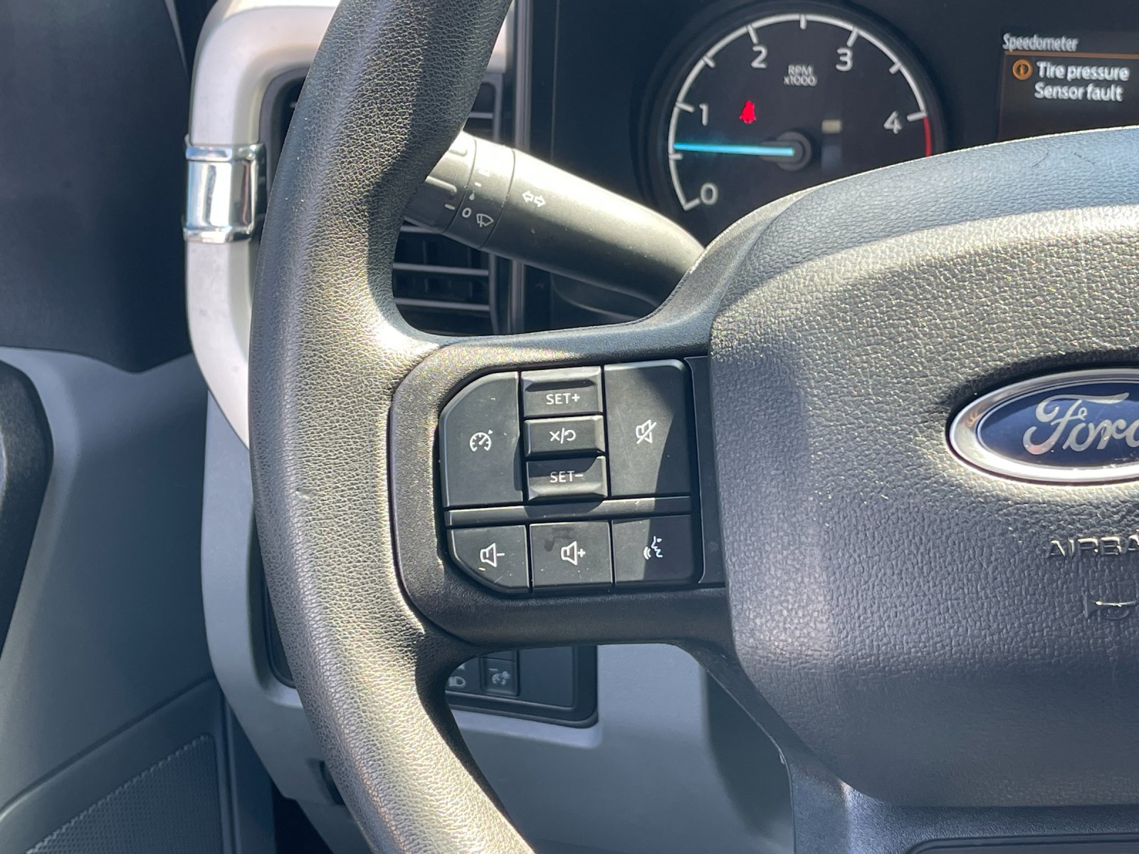 Used 2024 White Ford XL image 24