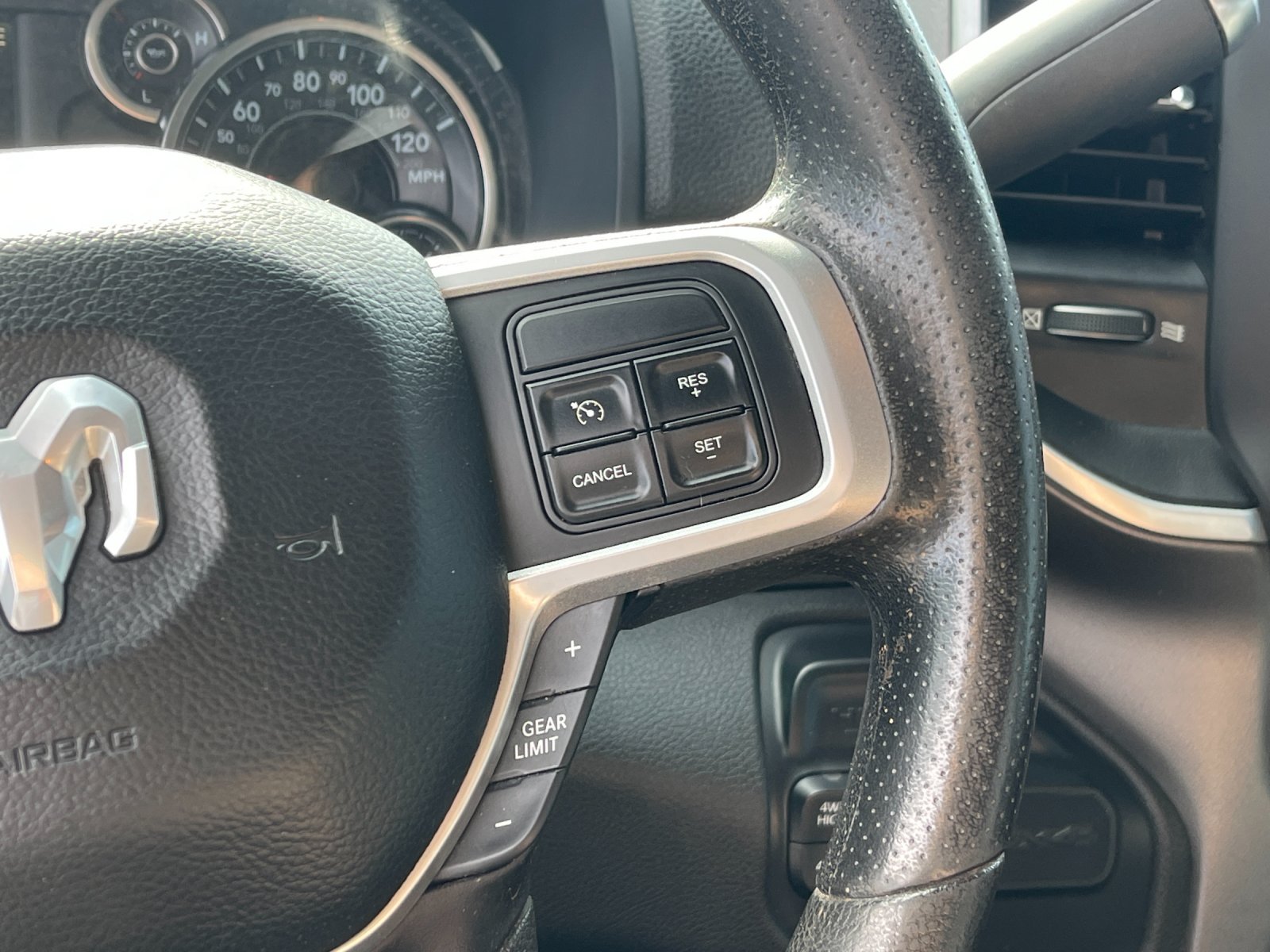 Used 2022 White Ram Big Horn image 26