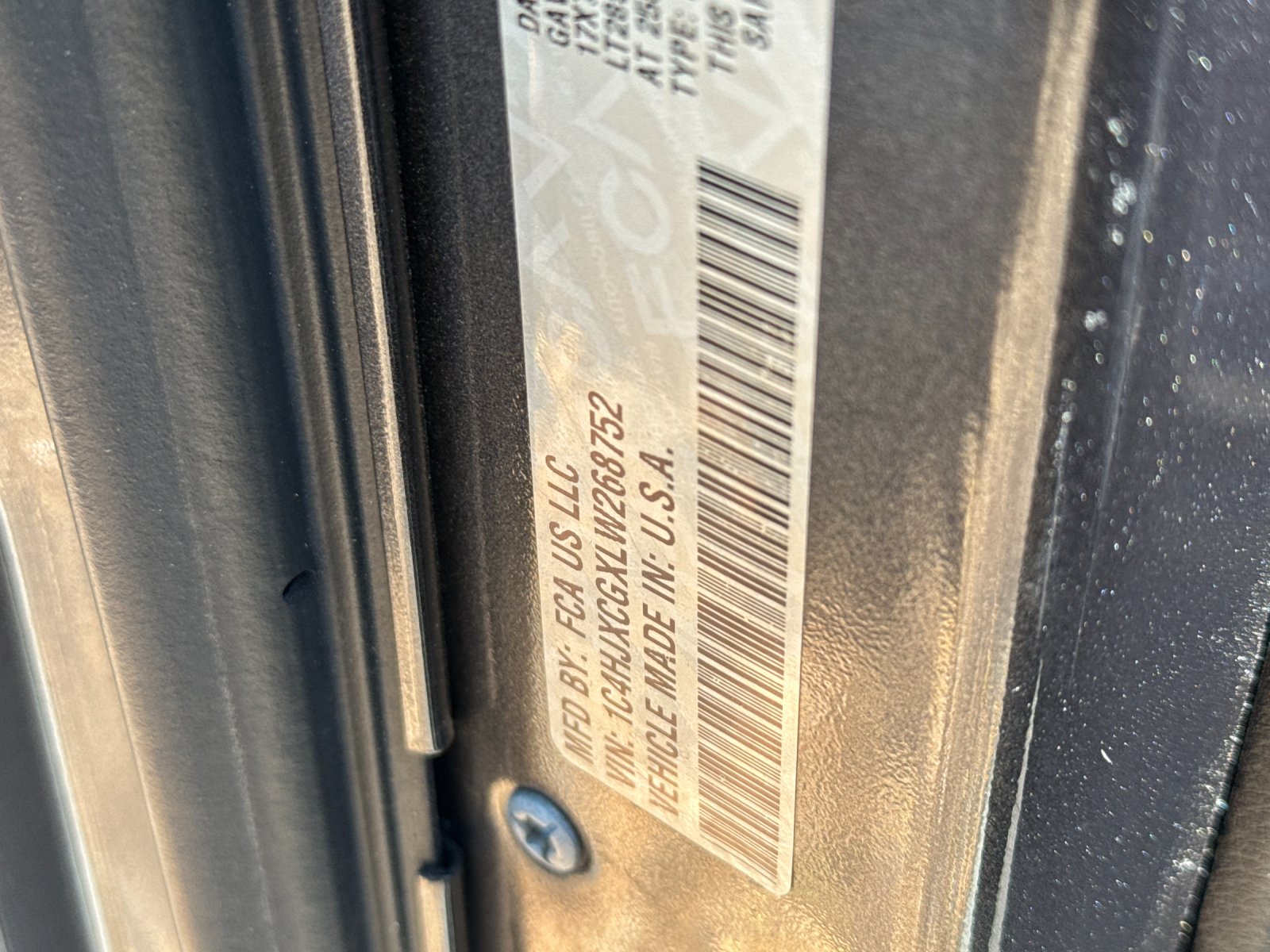 Used 2020 Gray Jeep Rubicon image 27