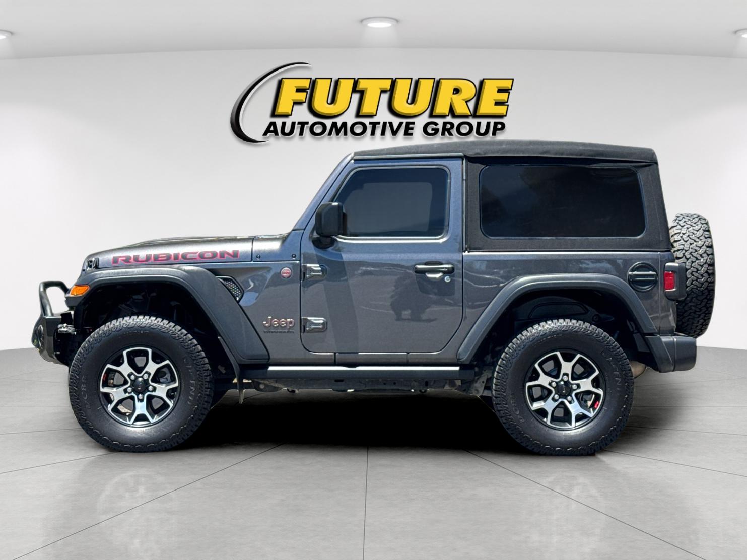 Used 2020 Gray Jeep Rubicon image 7