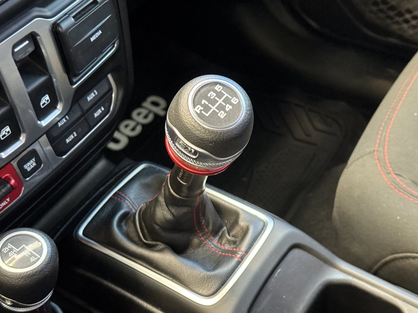 Used 2020 Gray Jeep Rubicon image 20