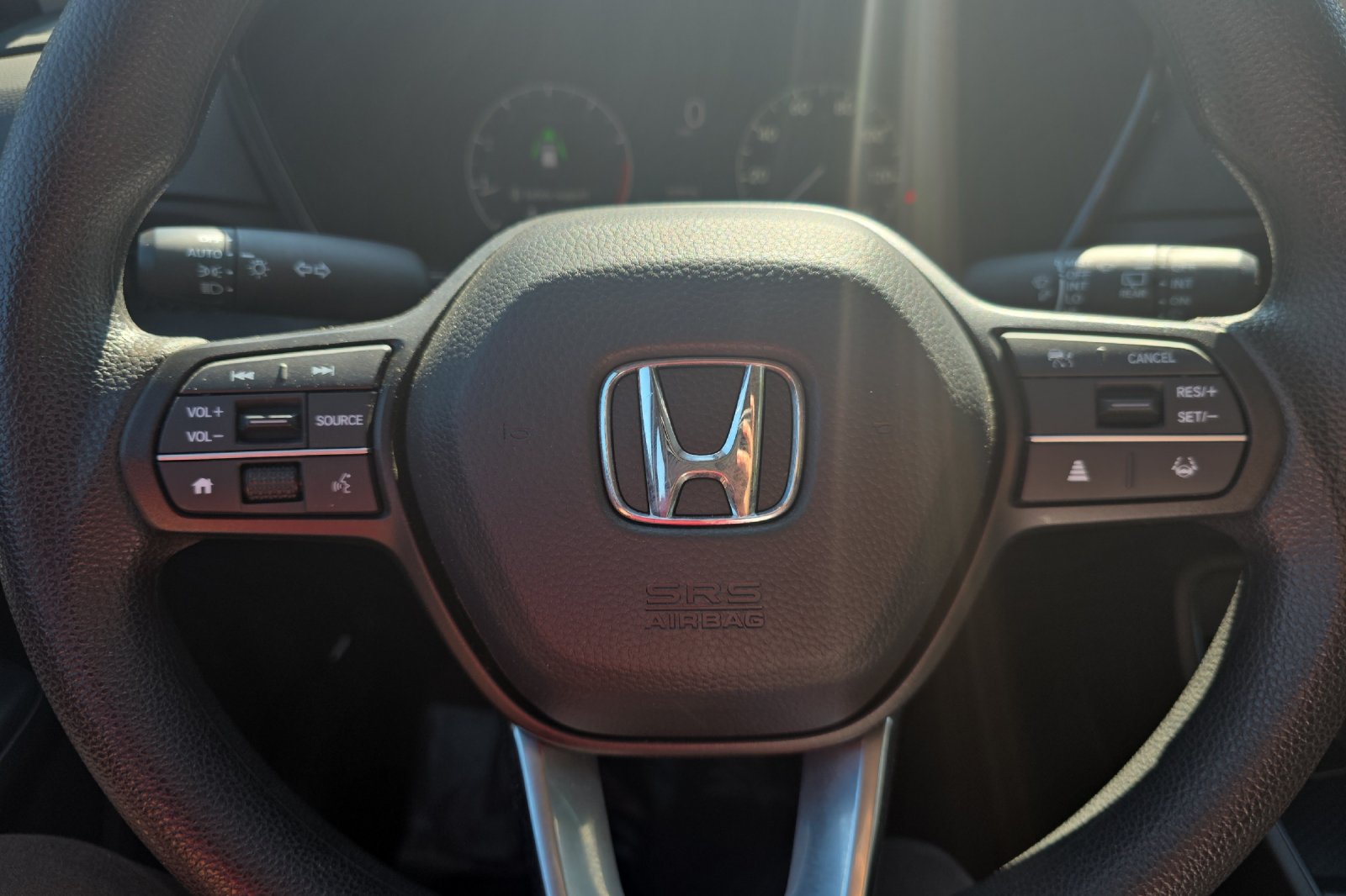 Used 2024 Urban Gray Honda LX image 22