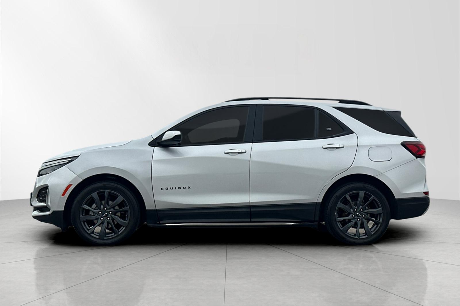 Used 2022 Silver Chevrolet RS image 3