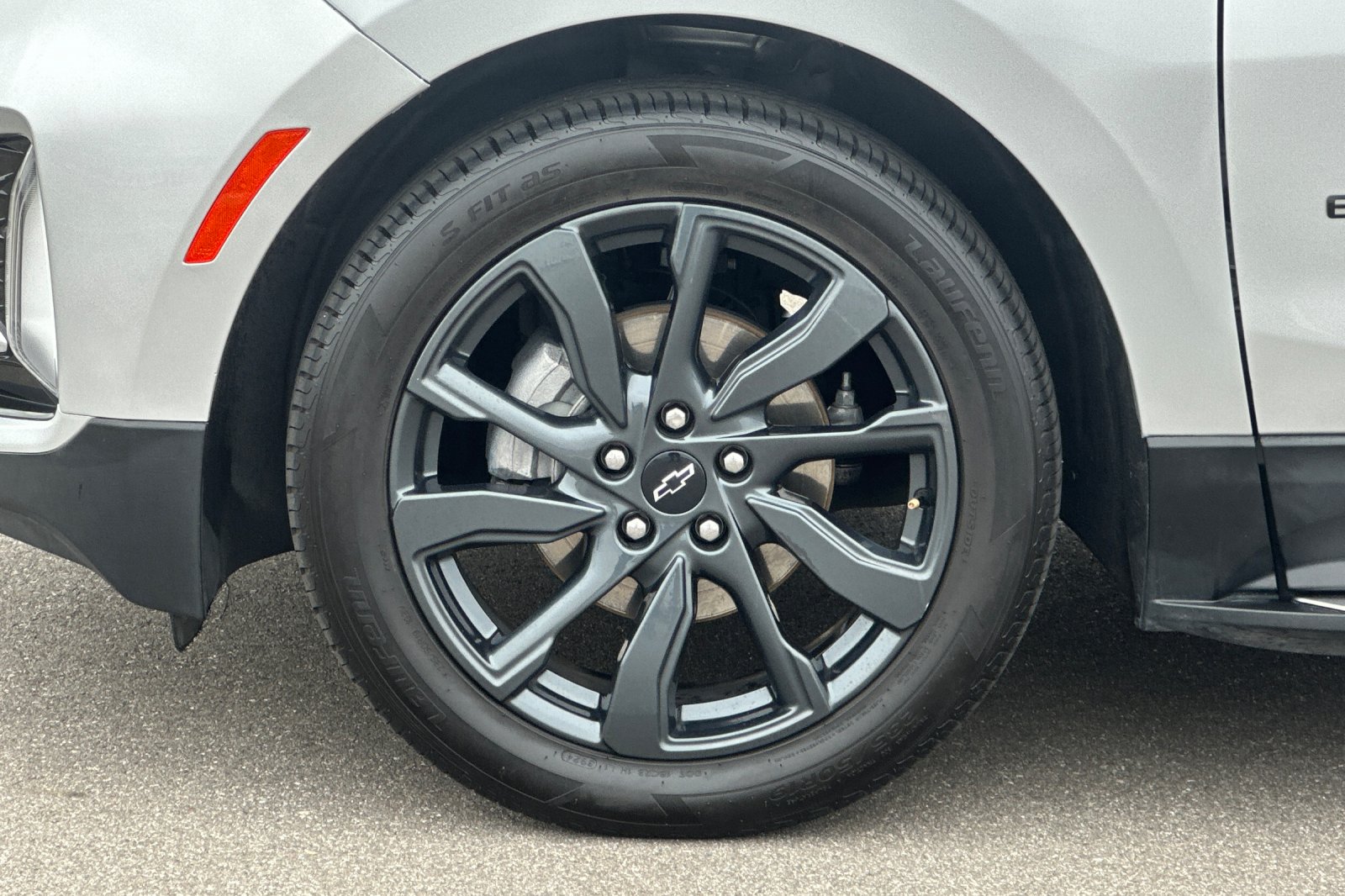 Used 2022 Silver Chevrolet RS image 25