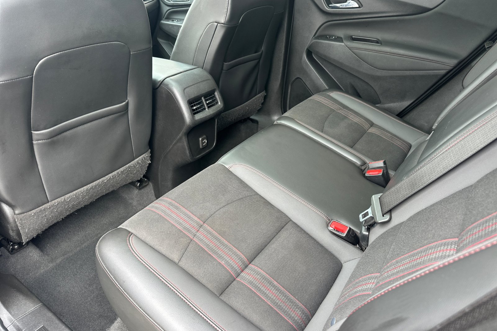 Used 2022 Silver Chevrolet RS image 12