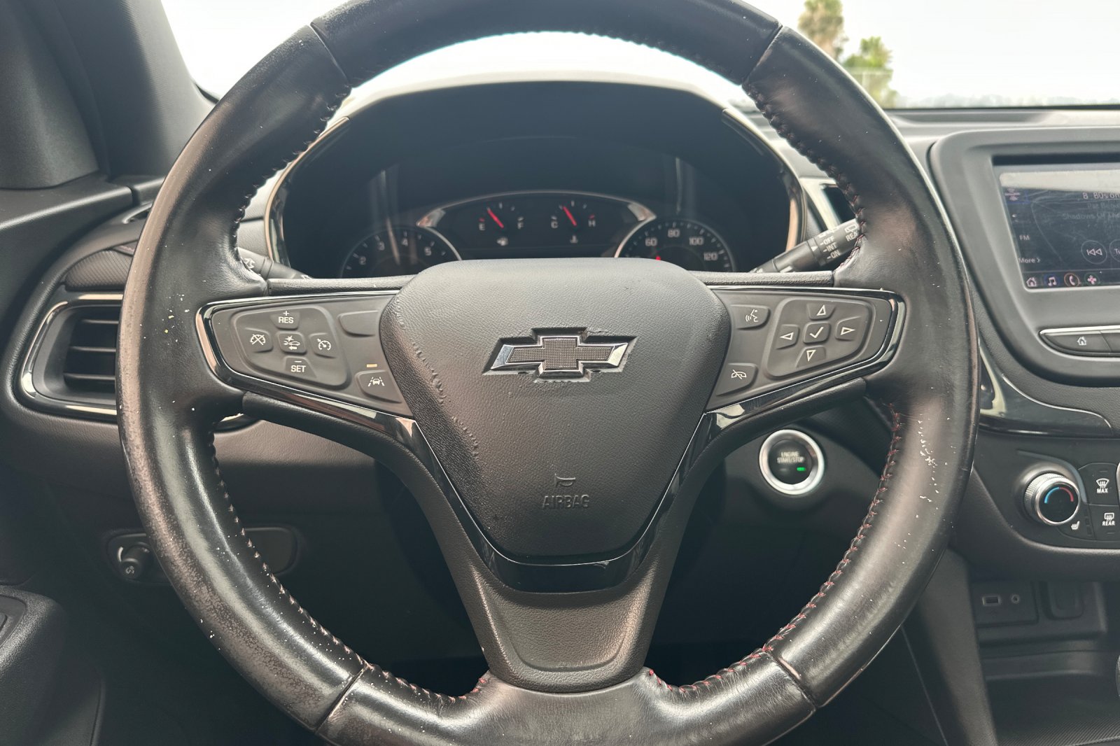 Used 2022 Silver Chevrolet RS image 23