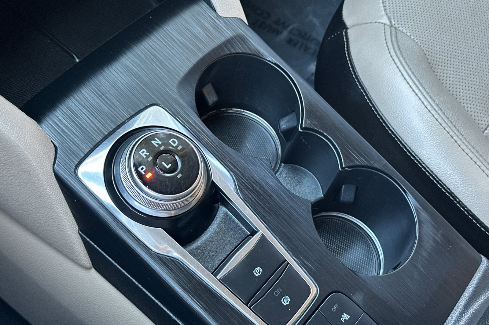 Used 2020 Silver Ford Titanium Hybrid image 21