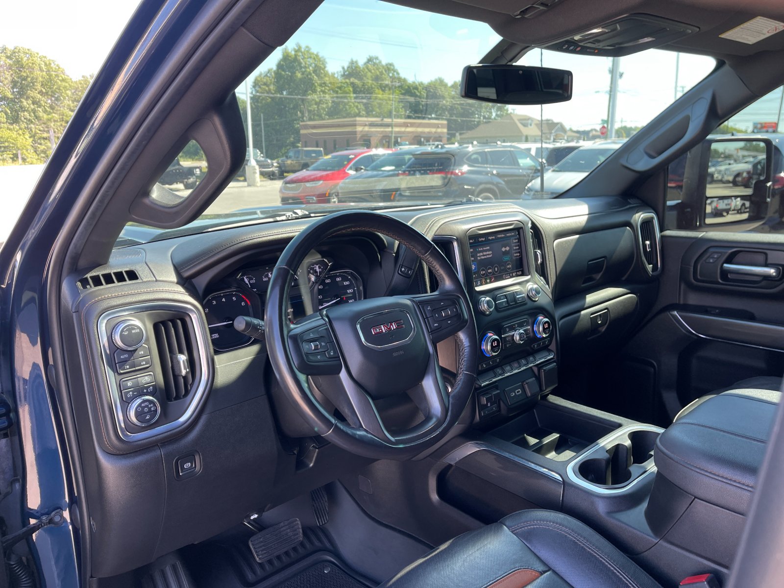Used 2023 Blue GMC AT4 image 11