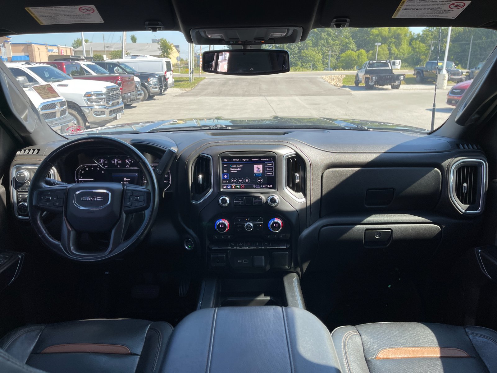 Used 2023 Blue GMC AT4 image 15