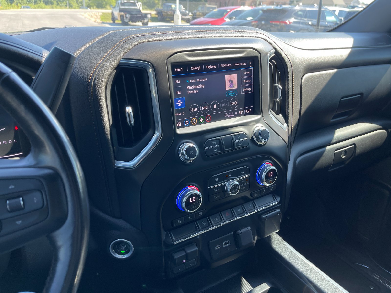 Used 2023 Blue GMC AT4 image 19
