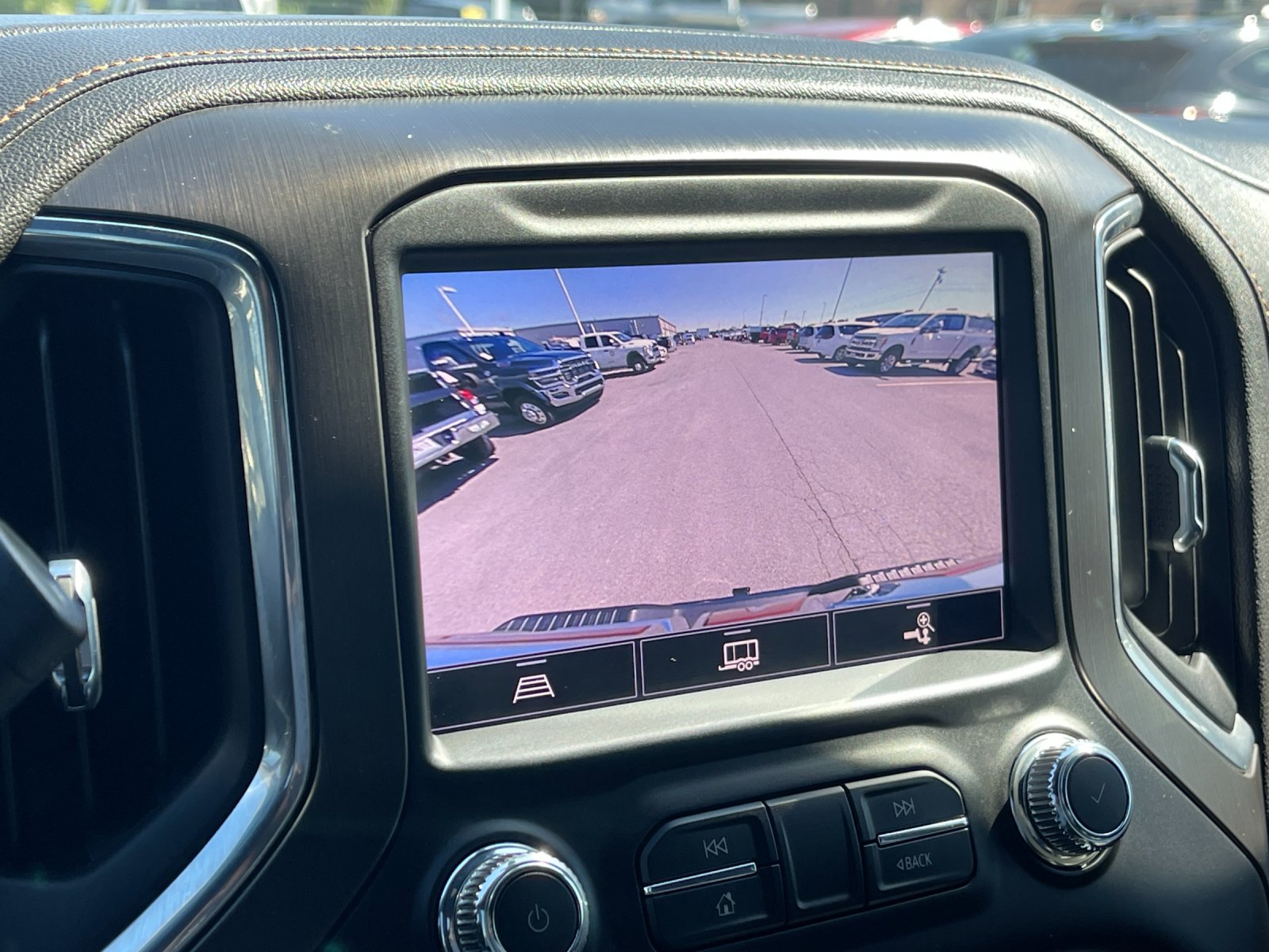 Used 2023 Blue GMC AT4 image 20