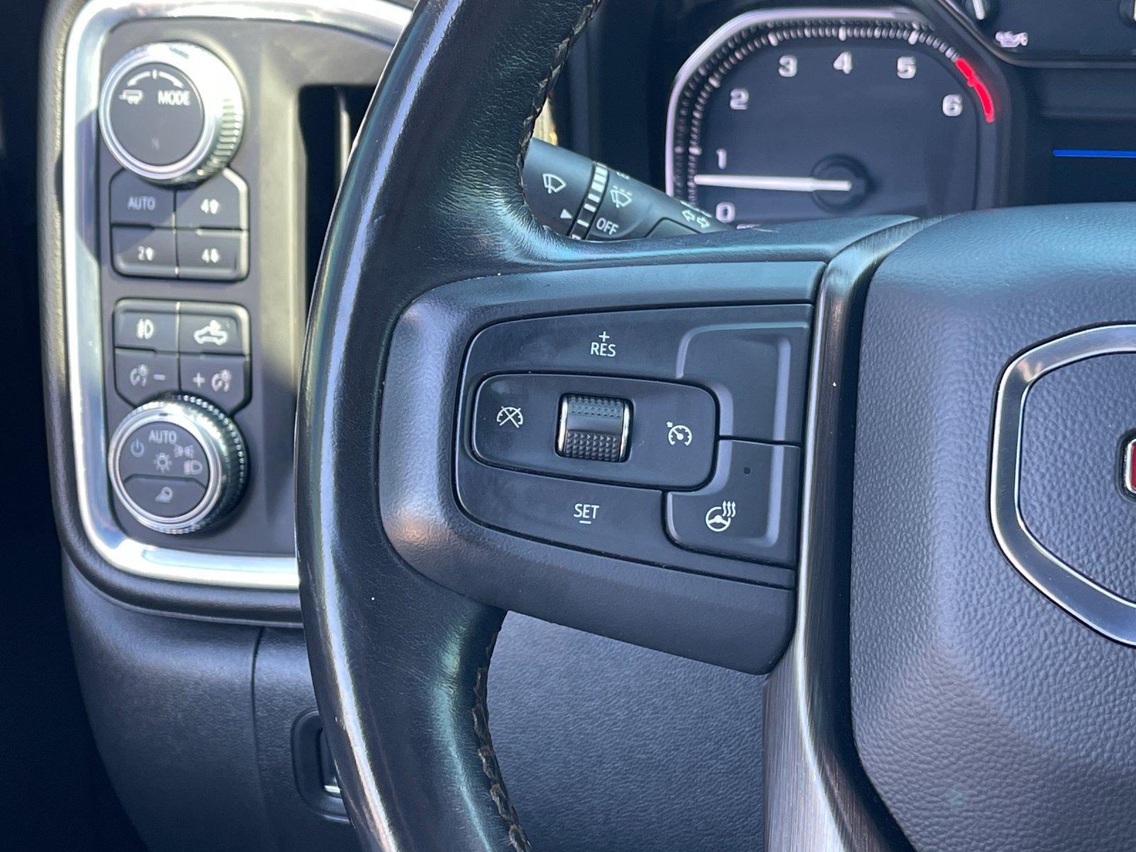 Used 2023 Blue GMC AT4 image 25