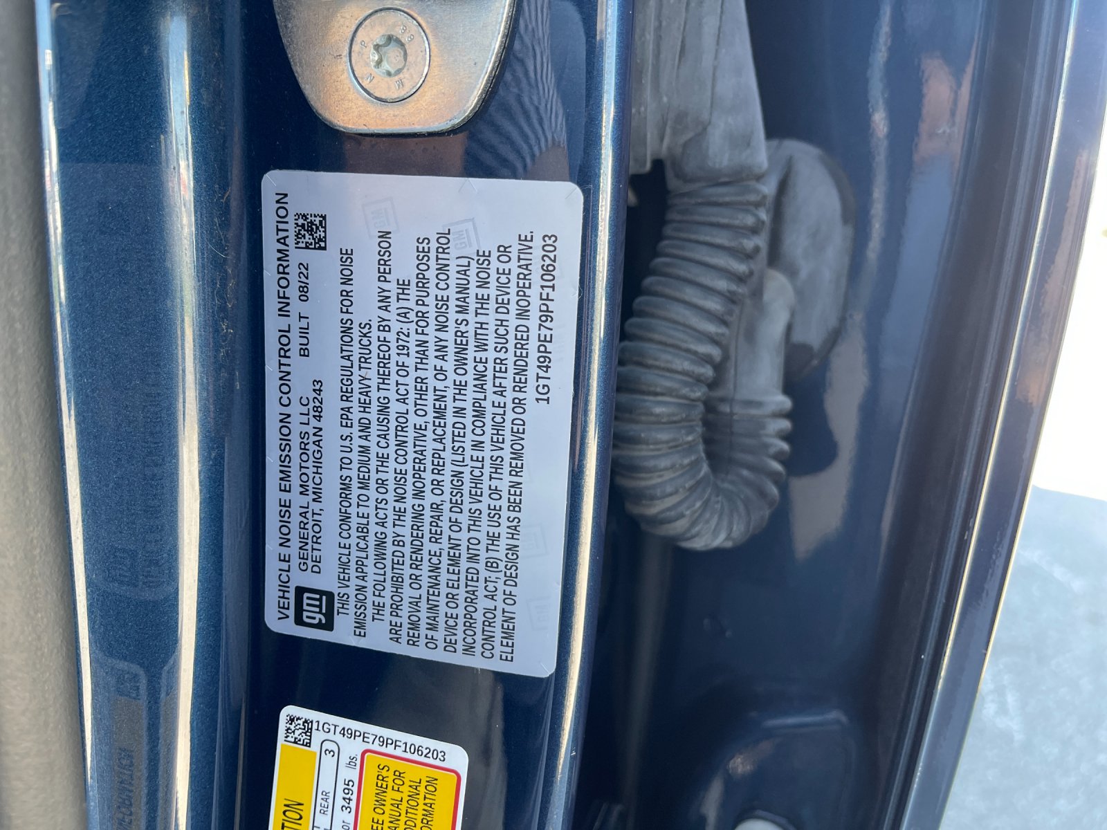 Used 2023 Blue GMC AT4 image 31