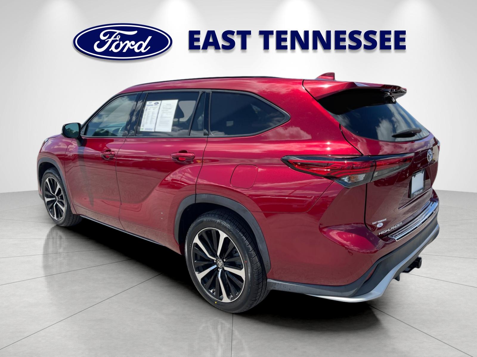 Used 2021 Red Toyota XSE image 5