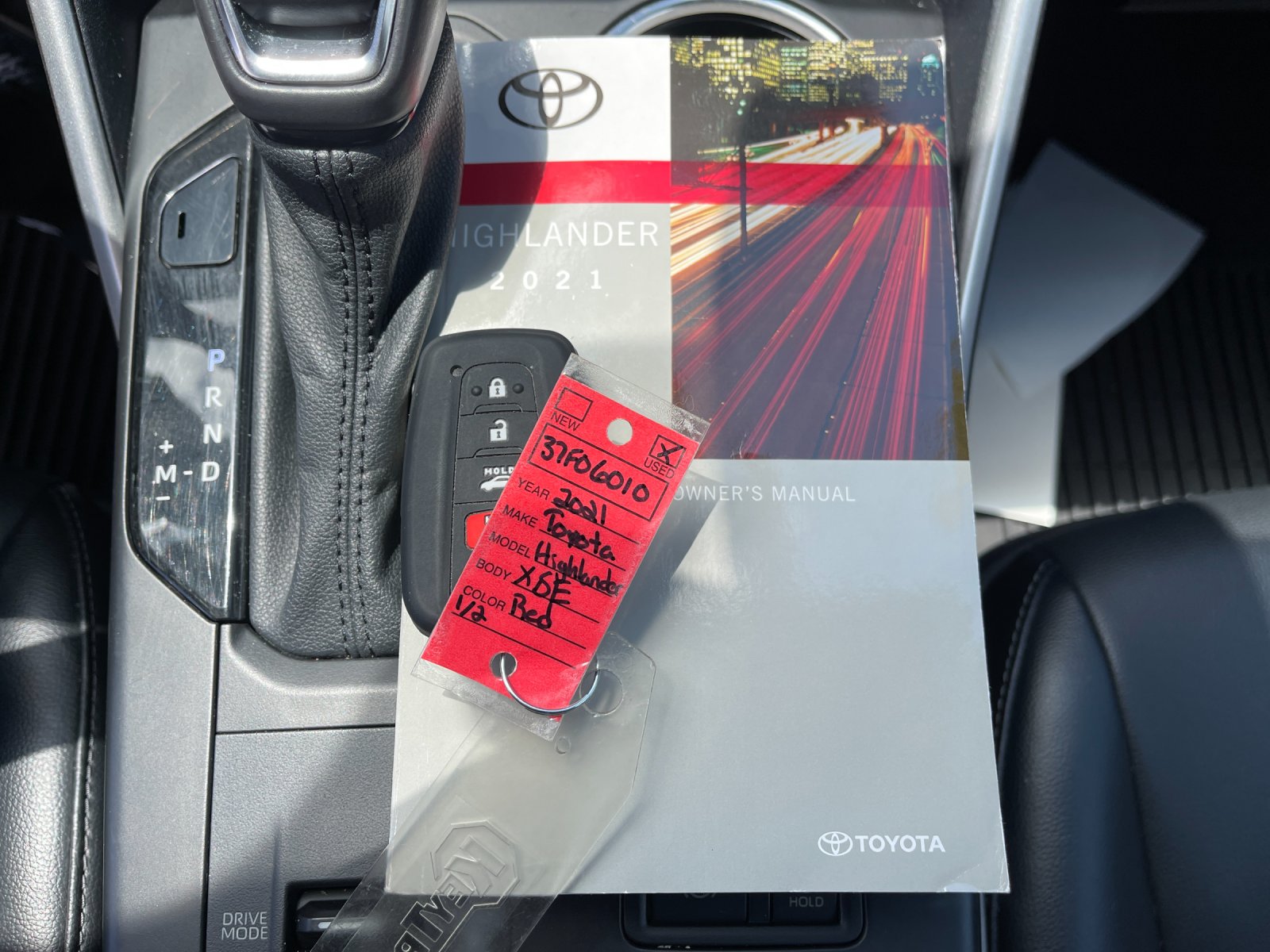 Used 2021 Red Toyota XSE image 10