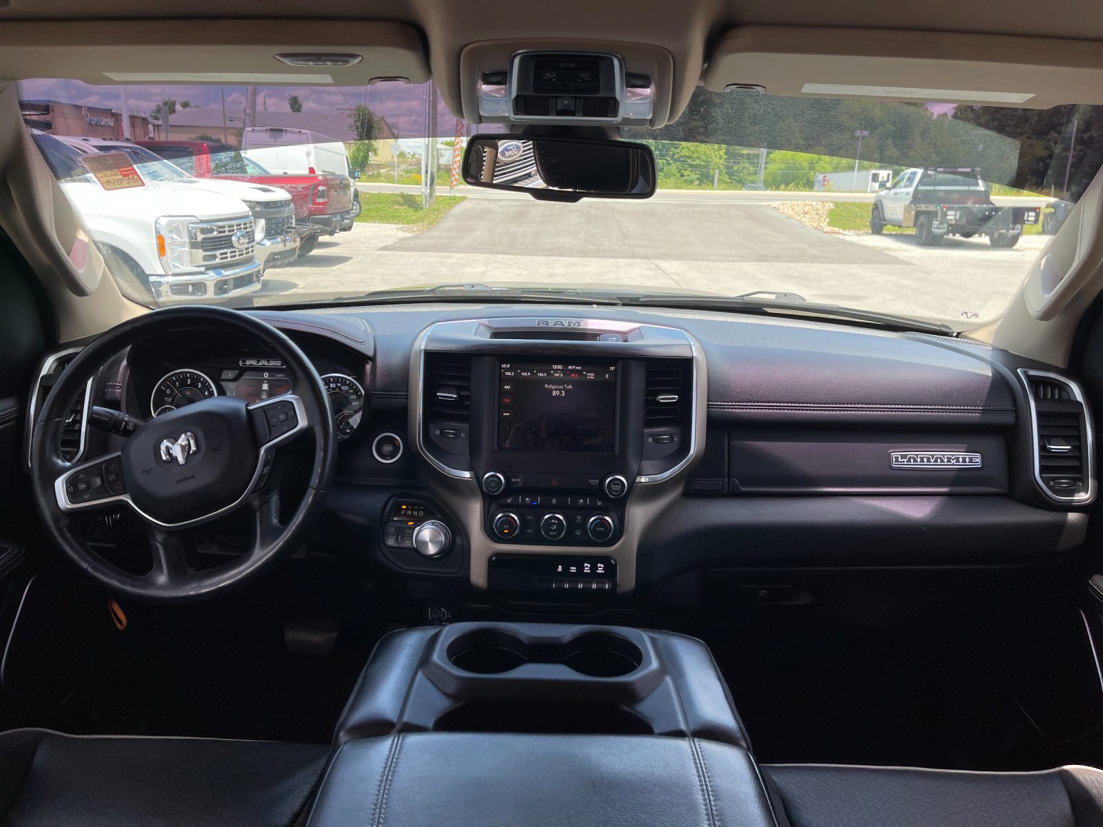 Used 2019 Black Ram Laramie image 15