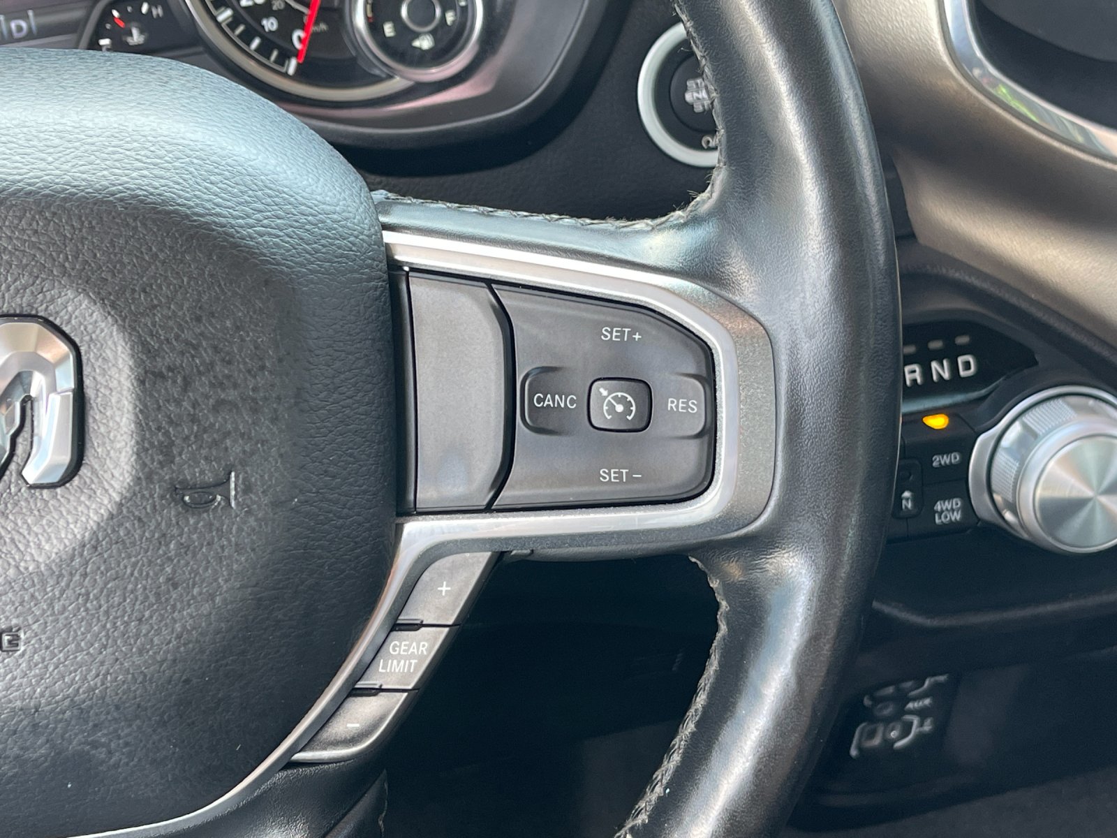 Used 2019 Black Ram Laramie image 25