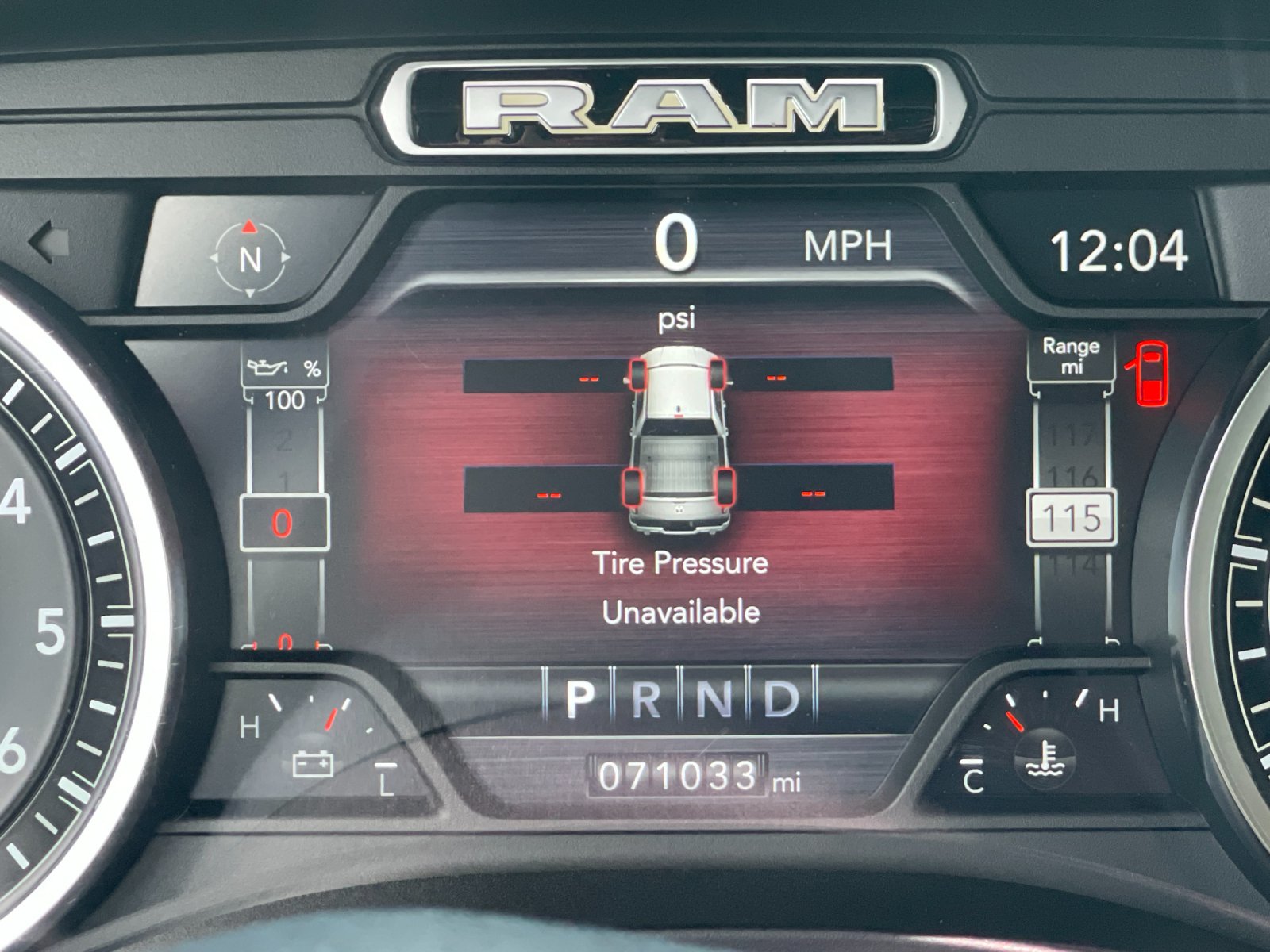 Used 2019 Black Ram Laramie image 27