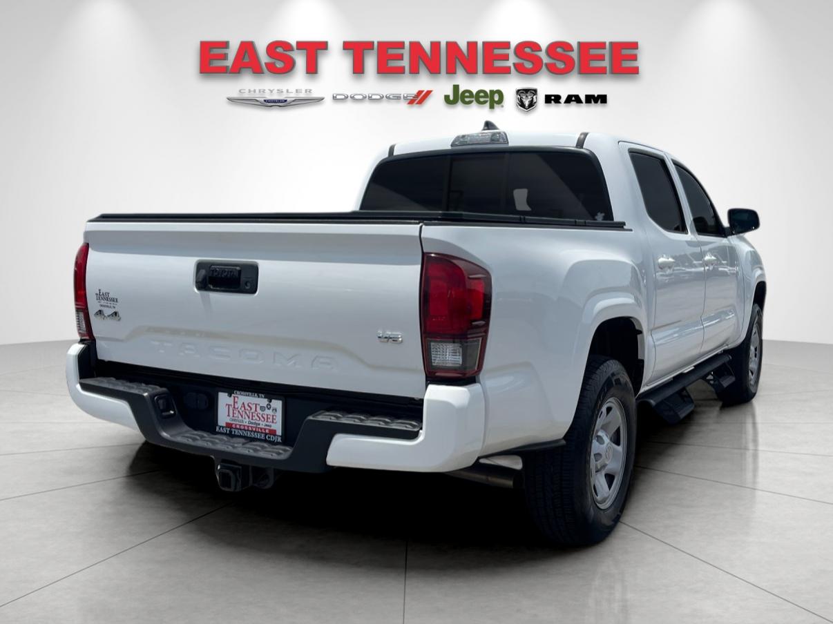Used 2022 White Toyota SR image 3