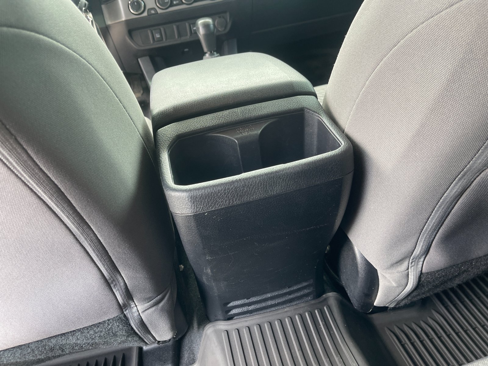 Used 2022 White Toyota SR image 15