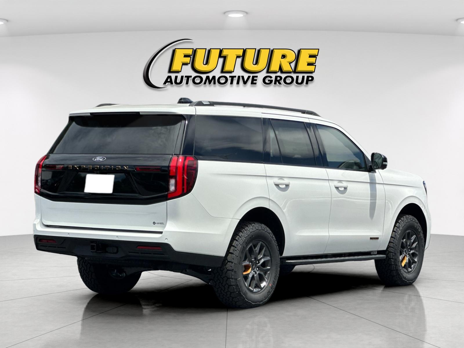 New 2026 White Ford Tremor image 3