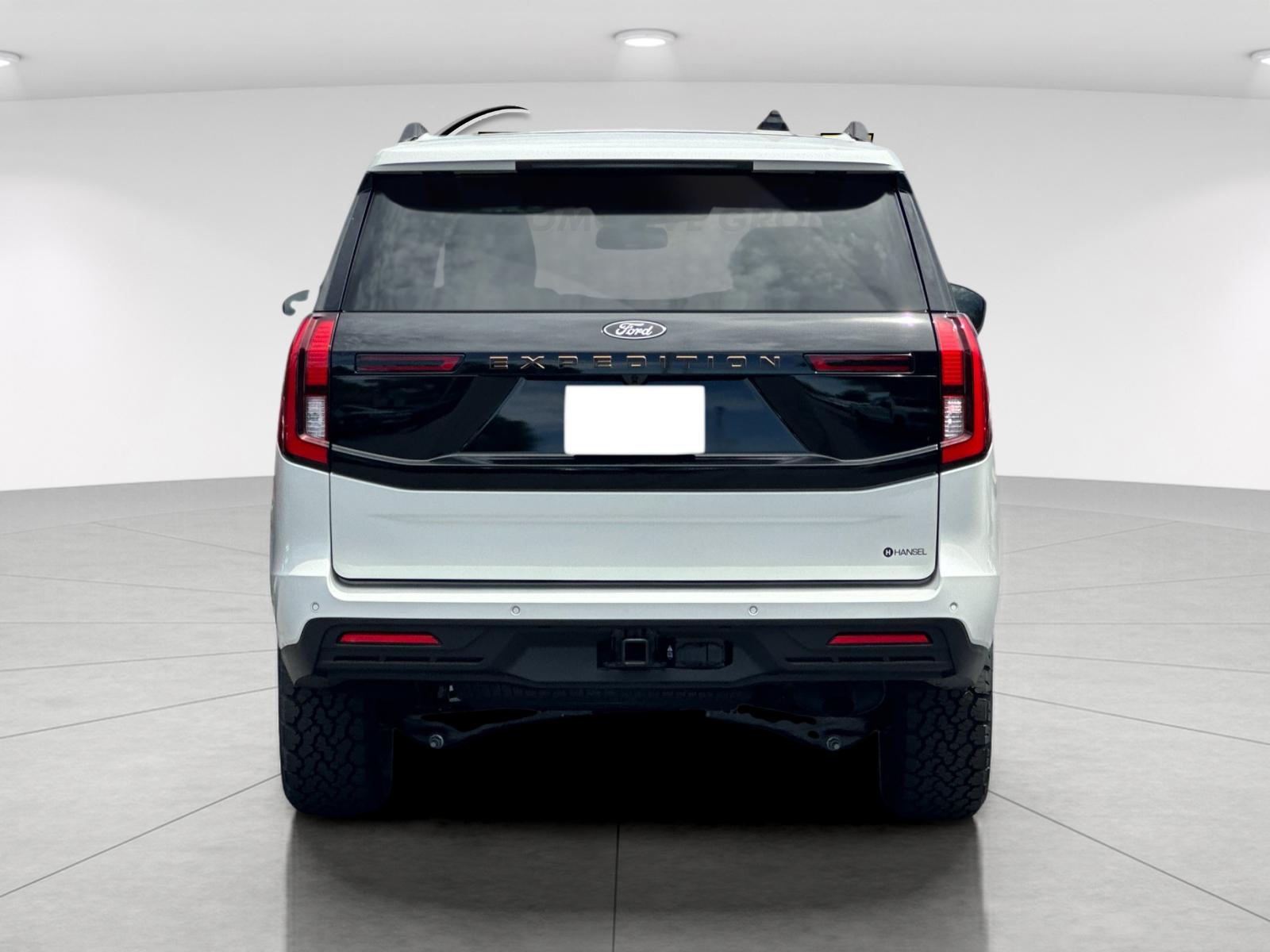 New 2026 White Ford Tremor image 4